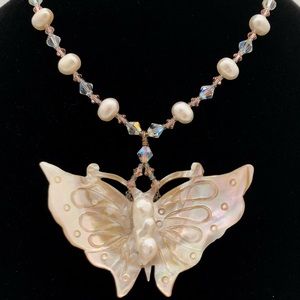 Sterling silver, mother of Pearl & Swarovski crystal  necklace & earrings